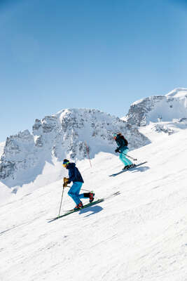 Télémarkeurs sur le domaine skiable de Tignes